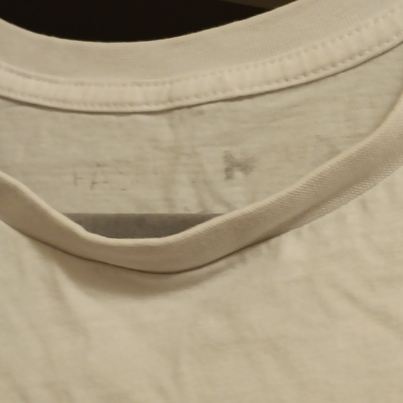 Graphic Tee - Picture 3 of 4